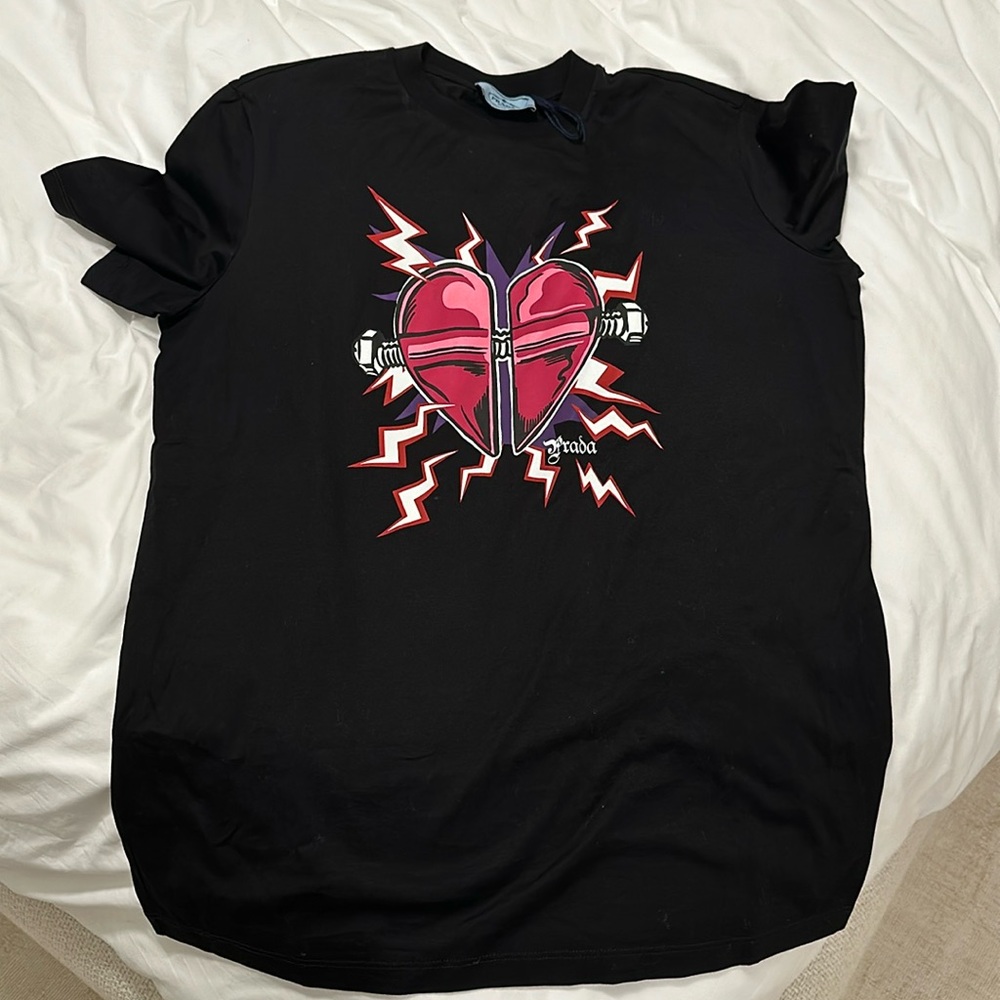 Prada graphic heart tee